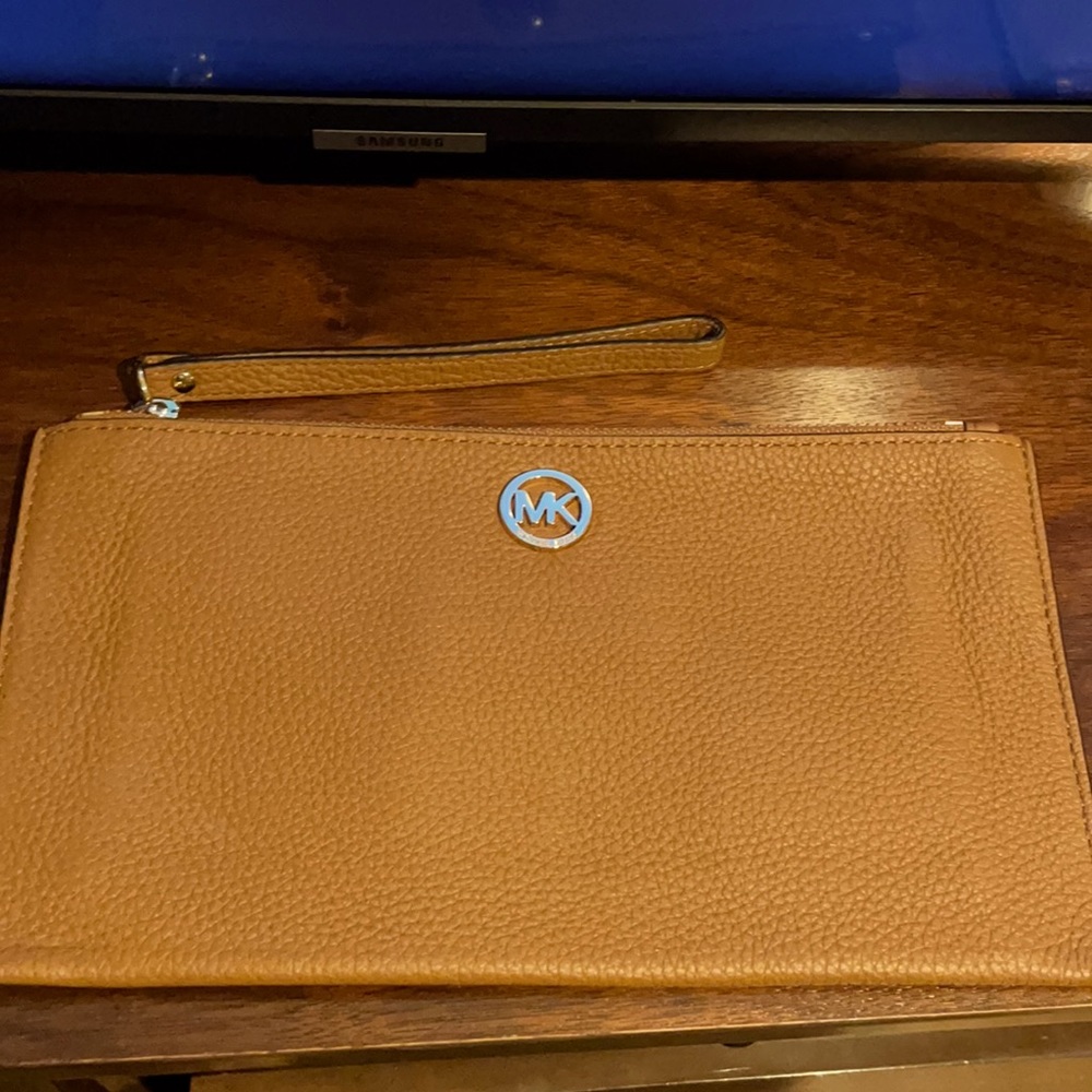 Michael Kors wristlet camel leather